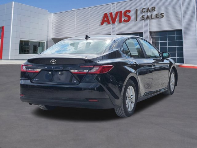 Used 2025 Toyota Camry LE image 6