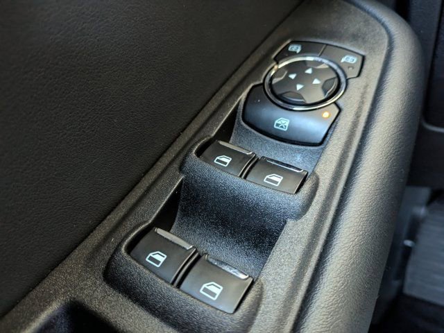 Used 2024 Ford Edge SEL w/ Convenience Package image 22