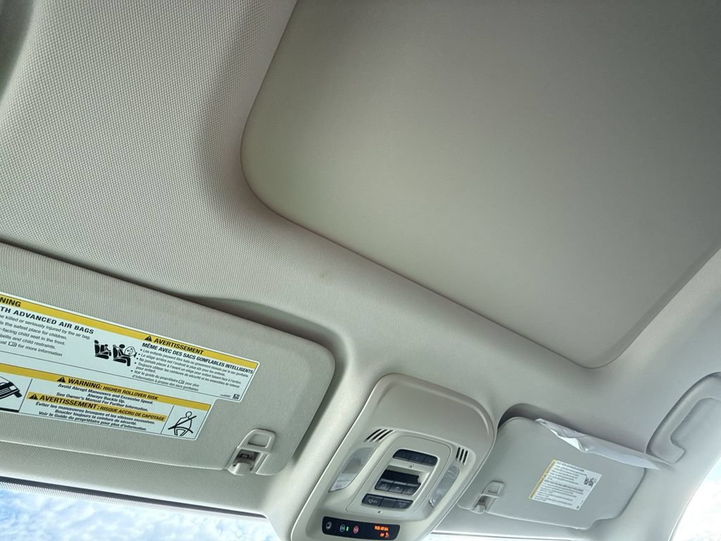 Certified 2023 Buick Envision Avenir FWD image 25