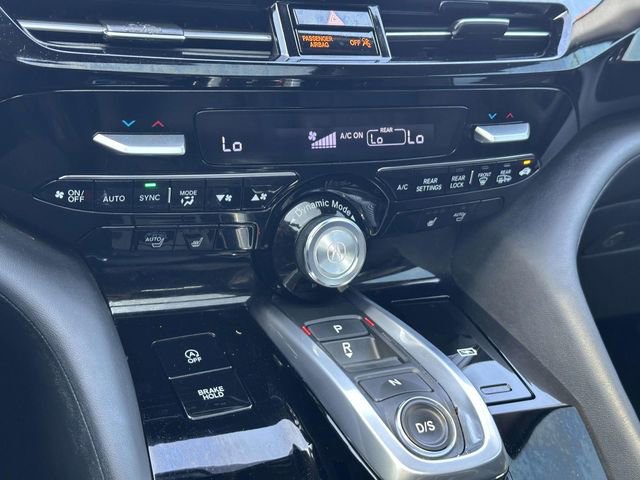 Used 2022 Acura MDX SH-AWD w/ Technology Package image 17