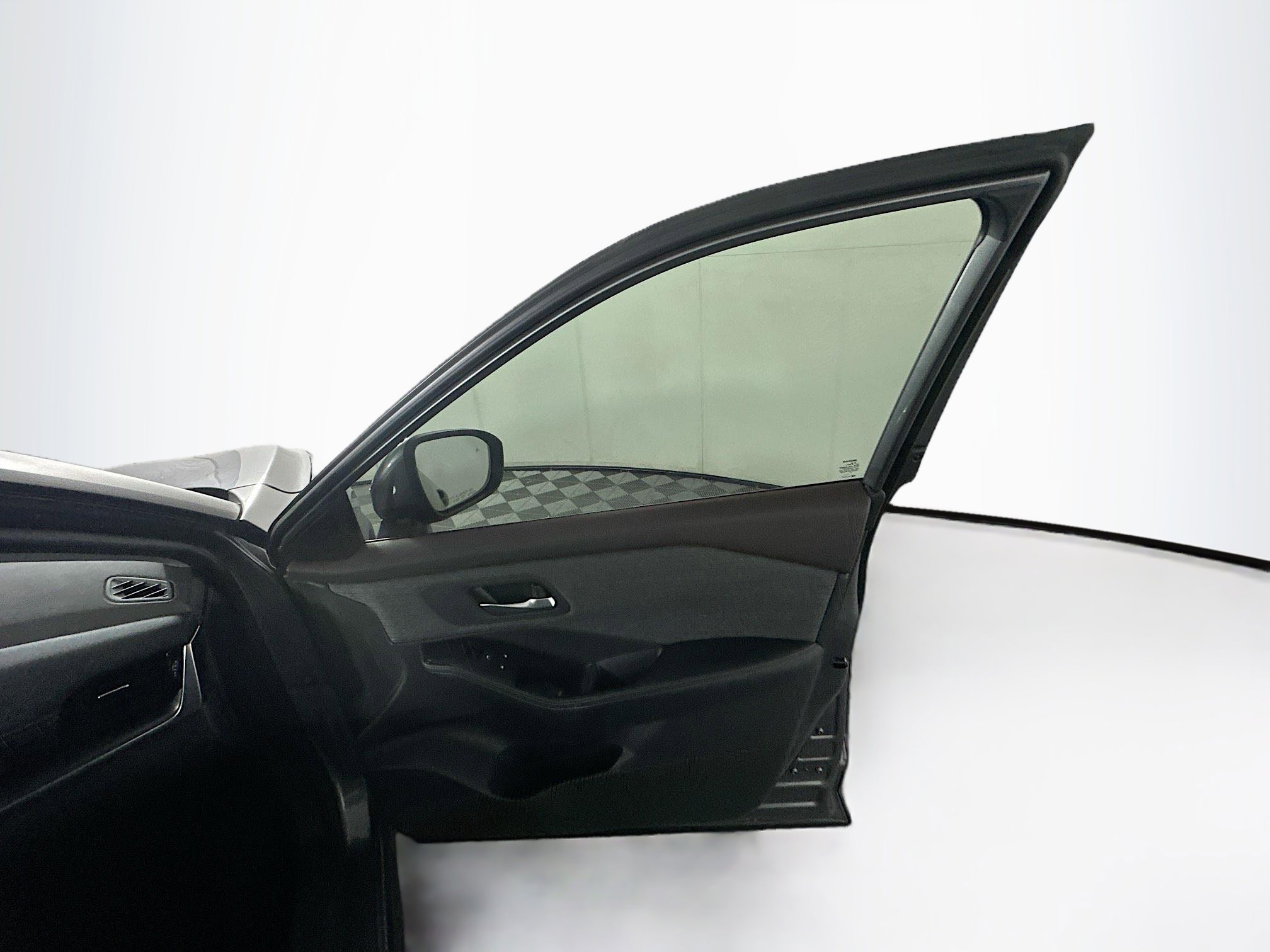 Used 2023 Nissan Rogue SV FWD image 30