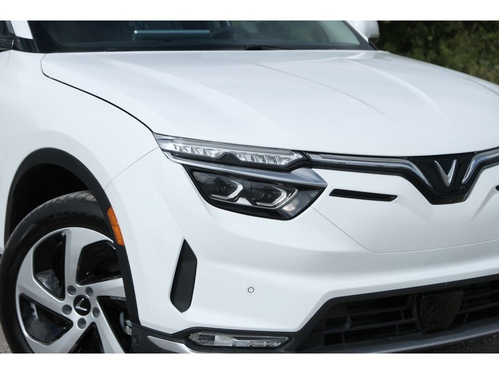 Used 2023 VinFast VF 8 Plus AWD/4WD image 5
