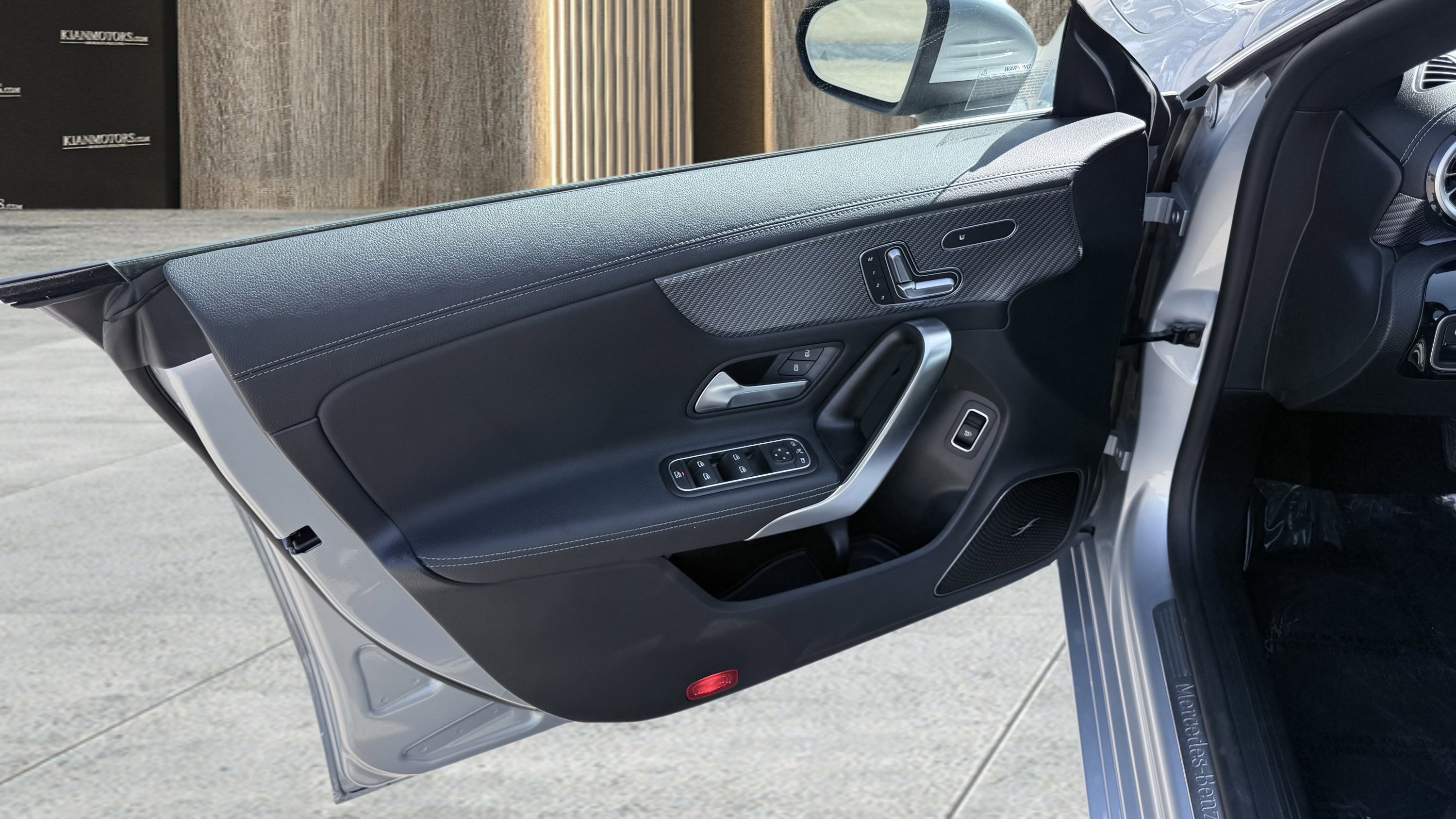 Used 2025 Mercedes-Benz CLA 250 image 19