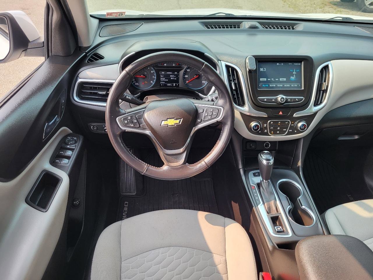 Used 2018 Chevrolet Equinox LT AWD/4WD image 10