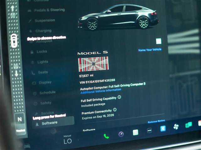 Used 2021 Tesla Model S Plaid image 28