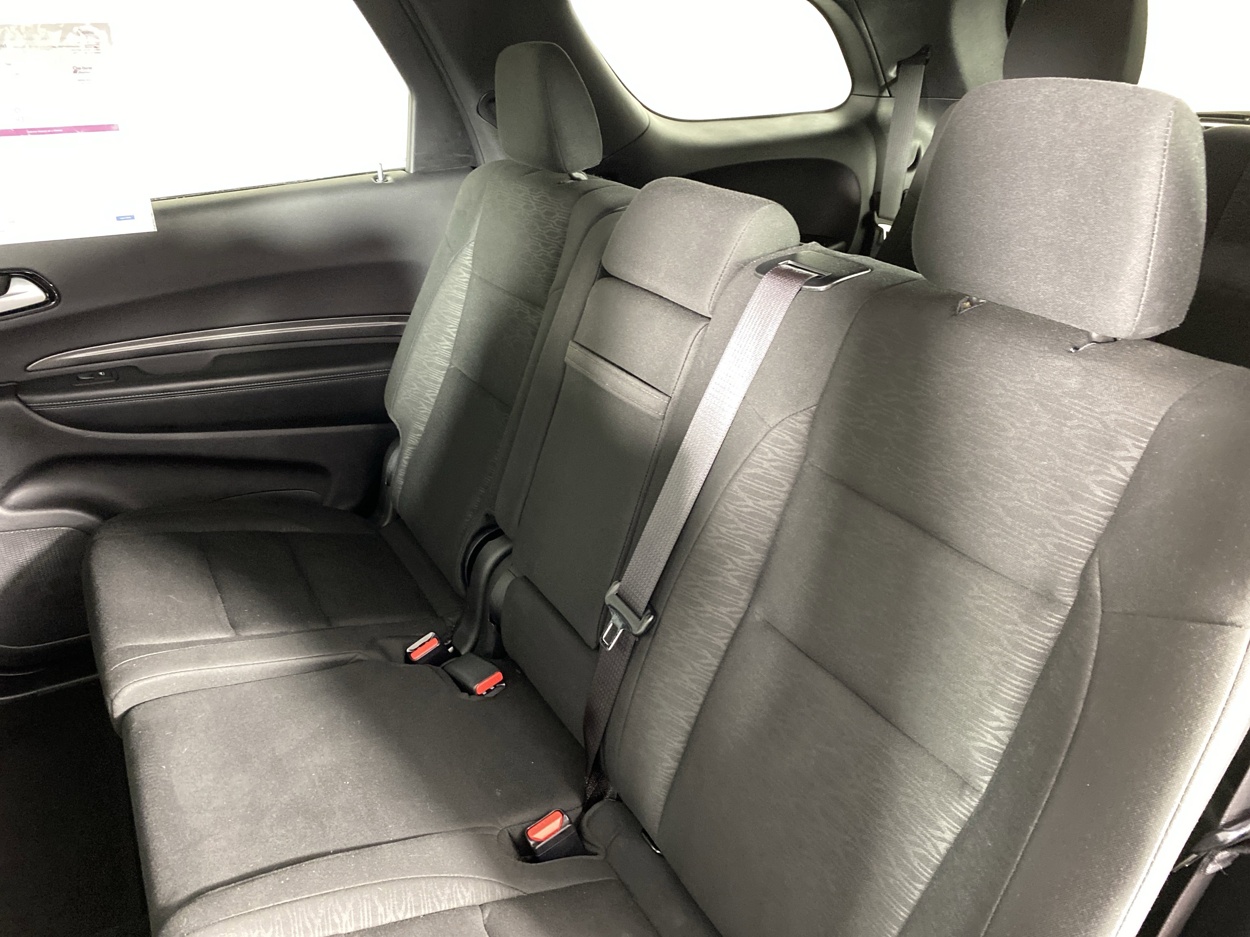Used 2024 Dodge Durango SXT image 32