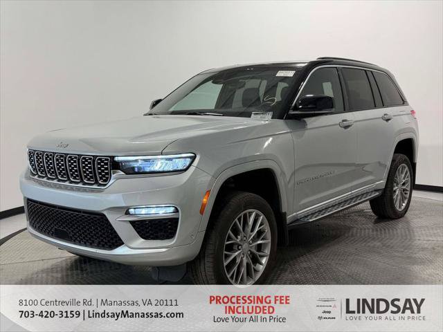 Used 2024 Jeep Grand Cherokee Summit w/ Luxury Tech Group V AWD/4WD image 4