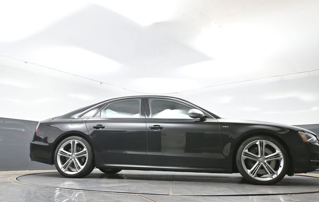 Used 2014 Audi S8 AWD/4WD image 56