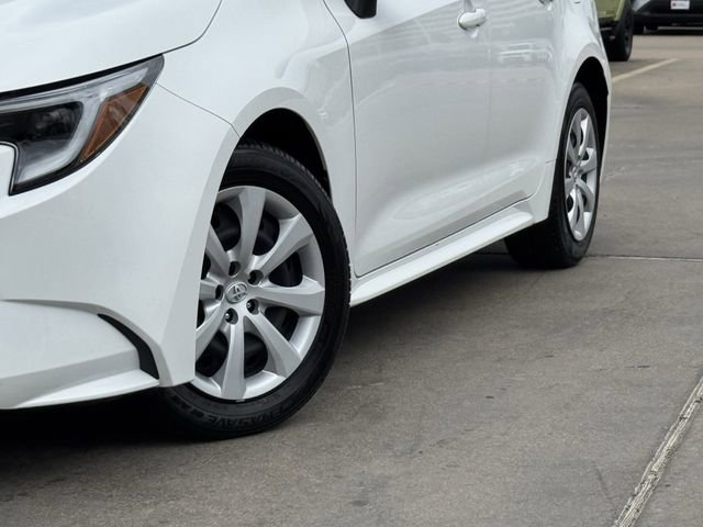 Certified 2025 Toyota Corolla XLE FWD image 11