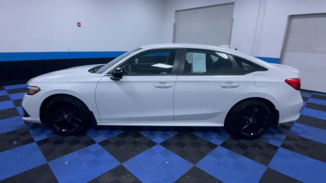Used 2023 Honda Civic Sport image 5