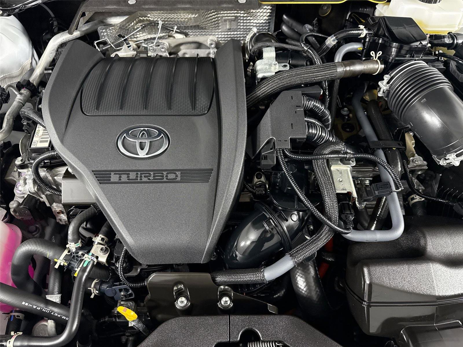 Certified 2025 Toyota Crown Platinum image 46