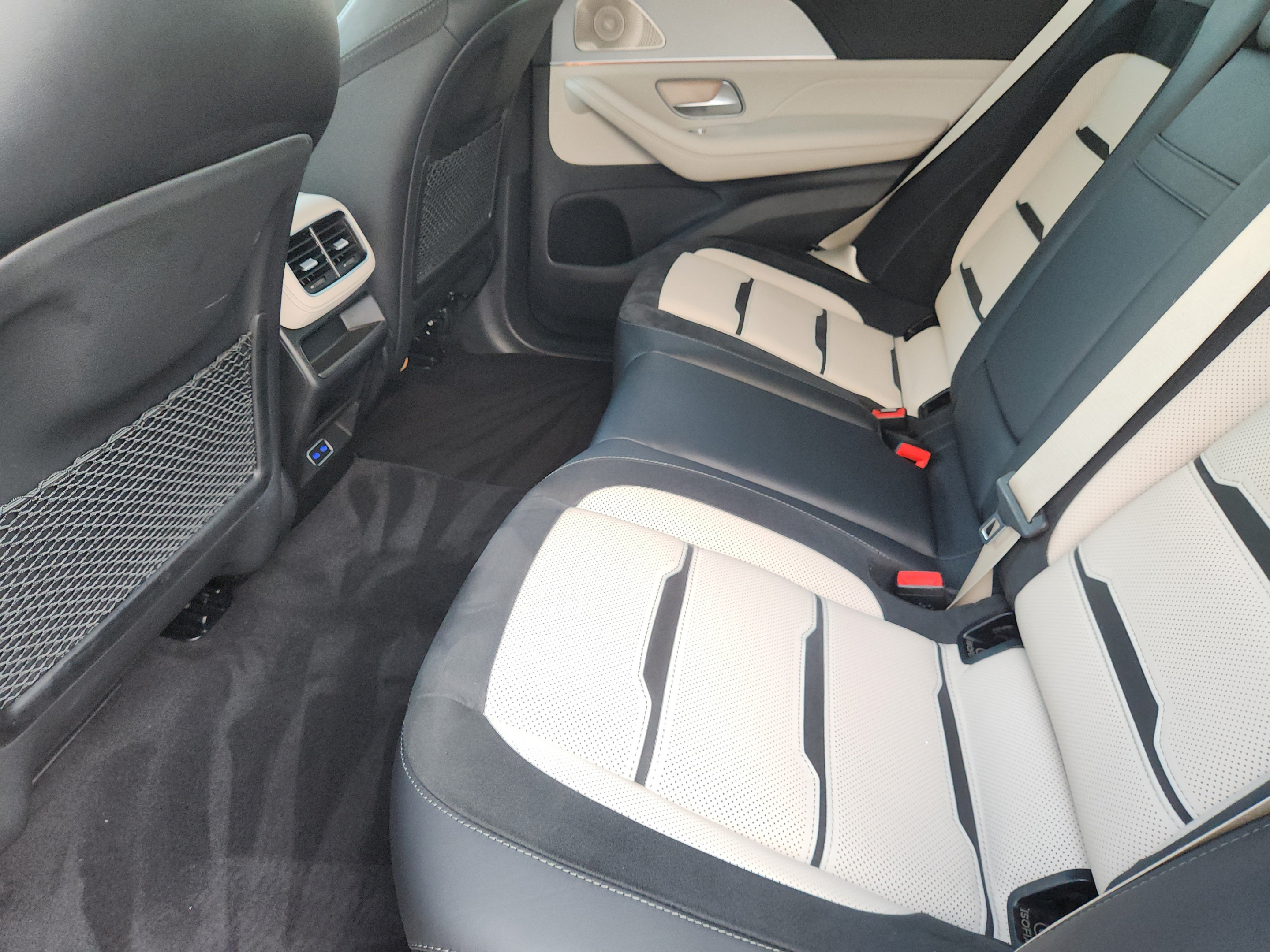 Used 2024 Mercedes-Benz GLE 63 AMG S image 26