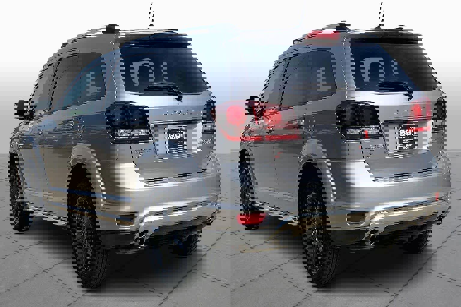 Used 2019 Dodge Journey Crossroad image 12