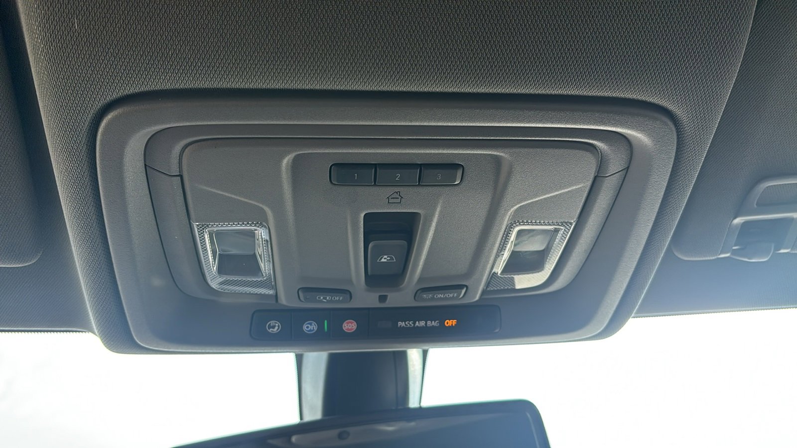 Used 2020 GMC Sierra 1500 SLT w/ SLT Premium Package image 21