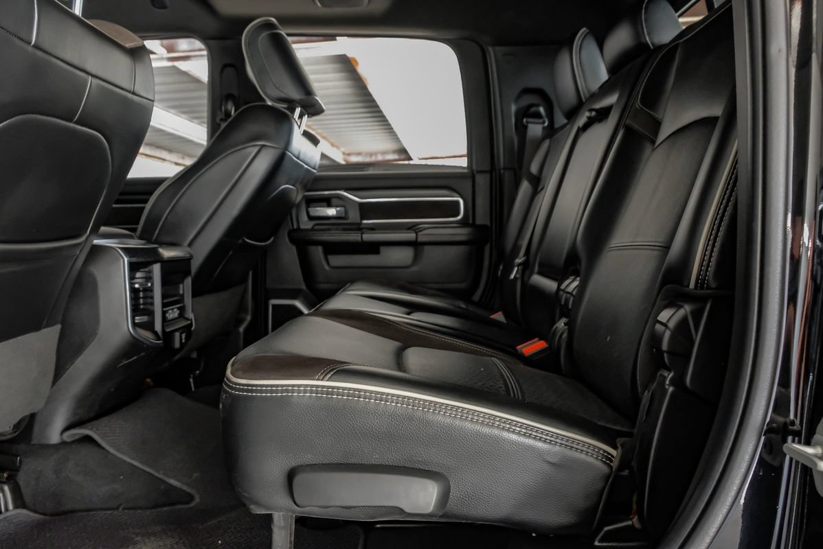 Used 2024 RAM 3500 Laramie w/ Night Edition AWD/4WD image 39