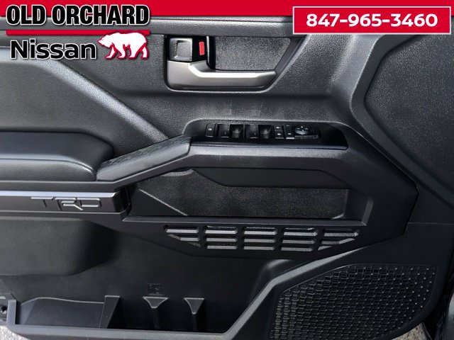 Used 2025 Toyota Tacoma TRD Sport AWD/4WD image 11