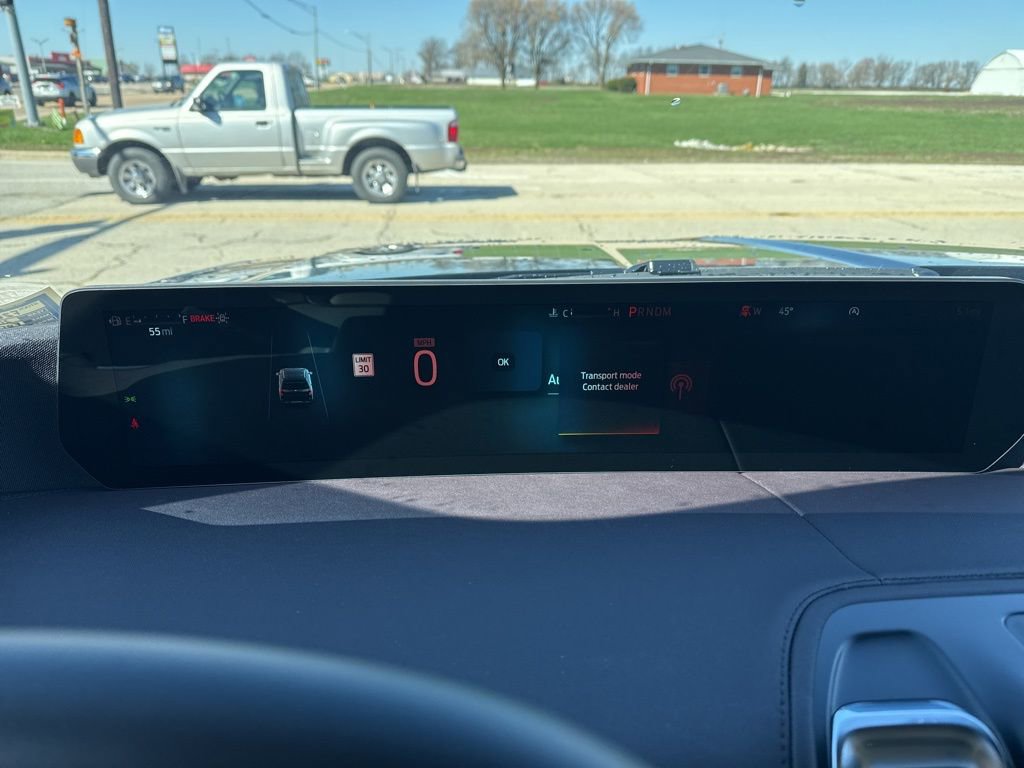 New 2026 Ford Expedition Platinum image 16