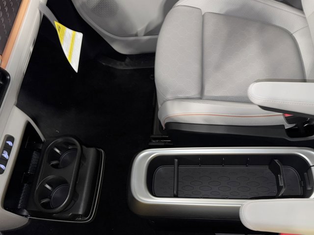 New 2025 Volkswagen ID. Buzz 1st Edition image 64