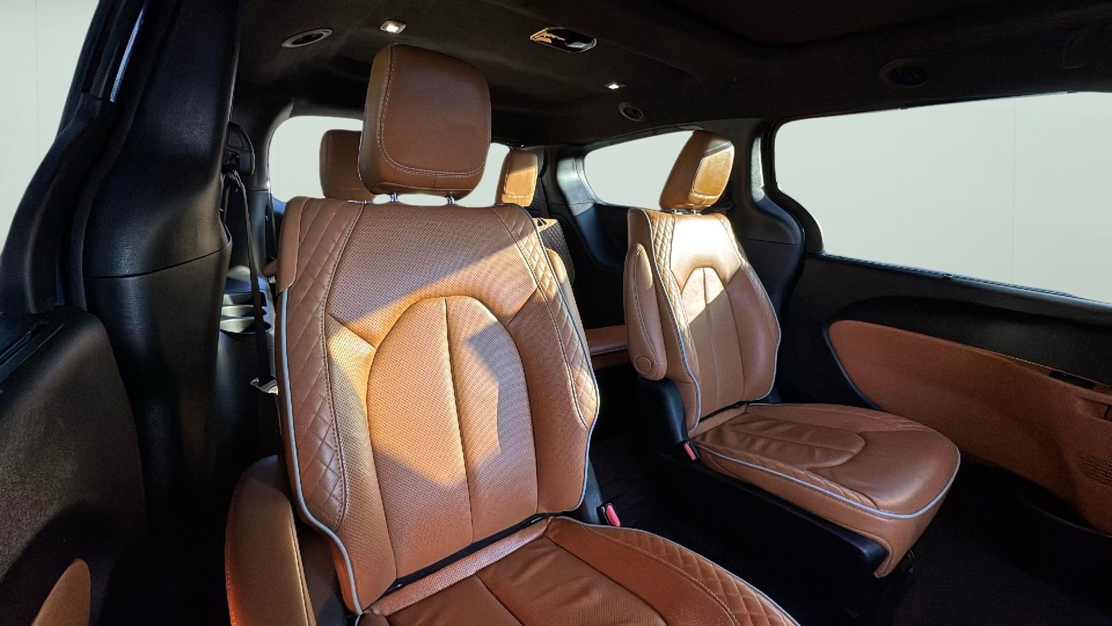 Used 2023 Chrysler Pacifica Pinnacle image 27