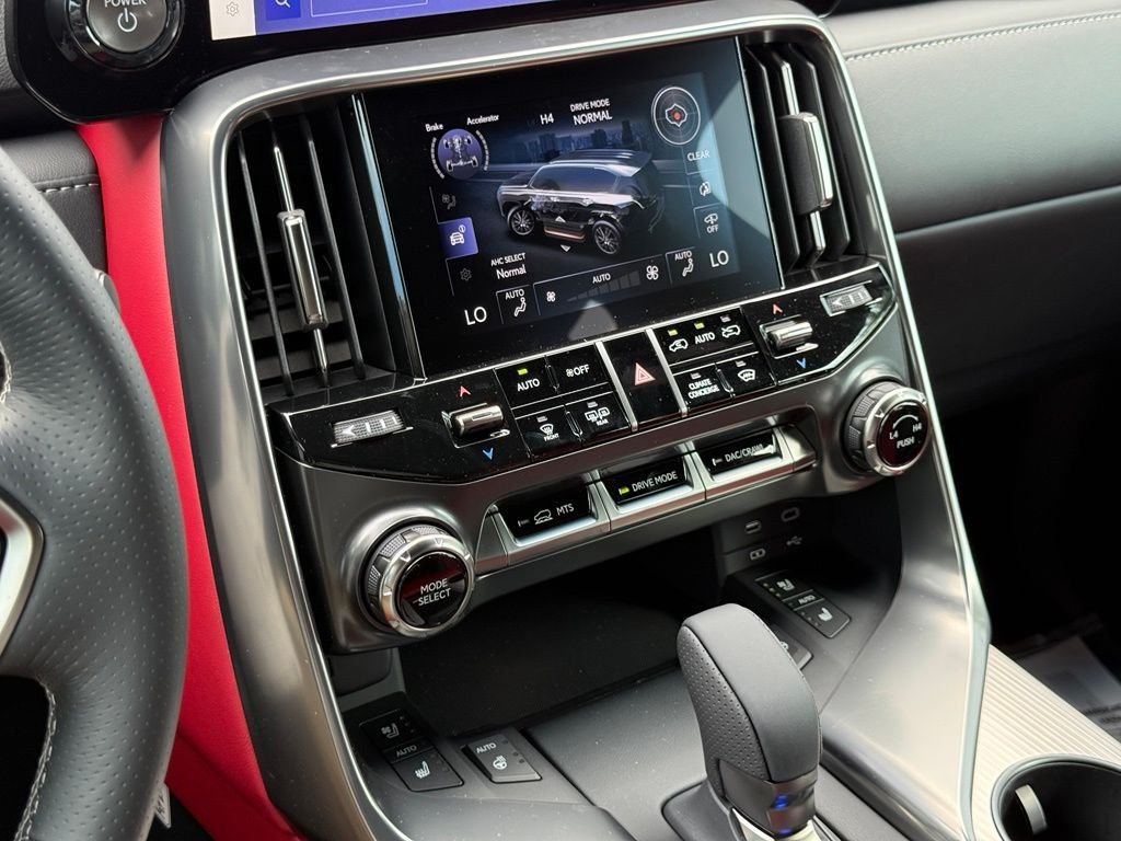 New 2026 Lexus LX 700h F Sport AWD/4WD image 33