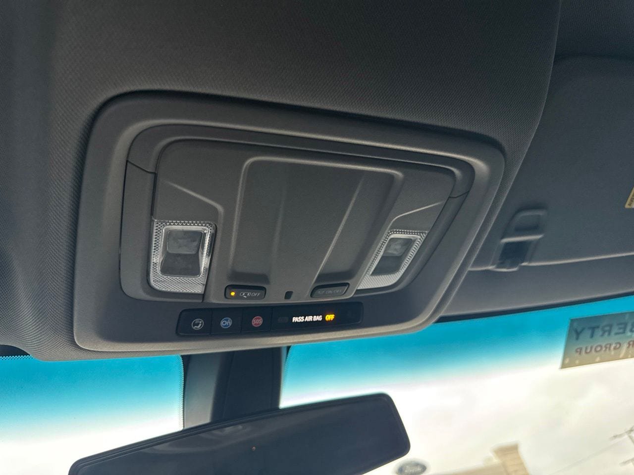 Used 2019 Chevrolet Silverado 1500 RST AWD/4WD image 15
