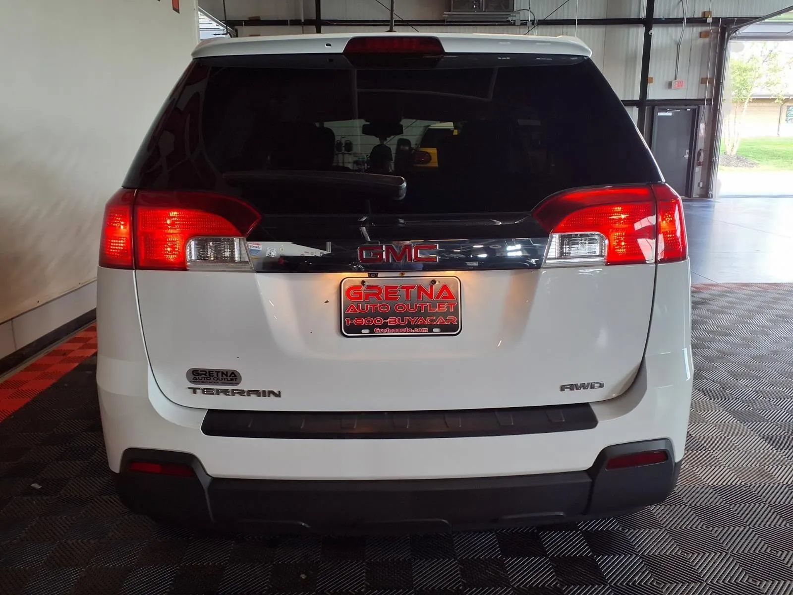 Used 2015 GMC Terrain SLE AWD/4WD image 6