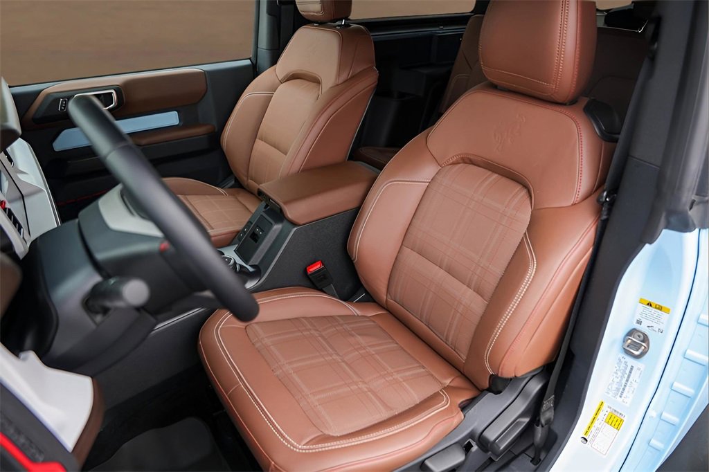 Used 2024 Ford Bronco Heritage Edition image 8