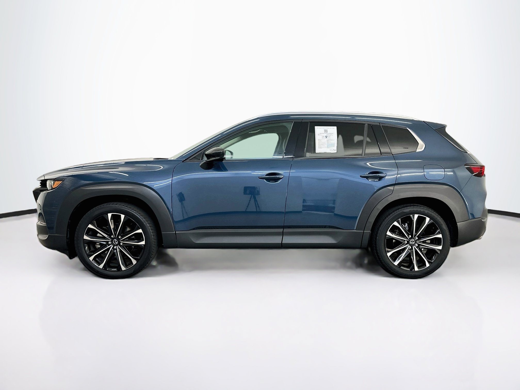 Used 2025 MAZDA CX-50 AWD 2.5 S w/ Premium Plus Pkg image 4
