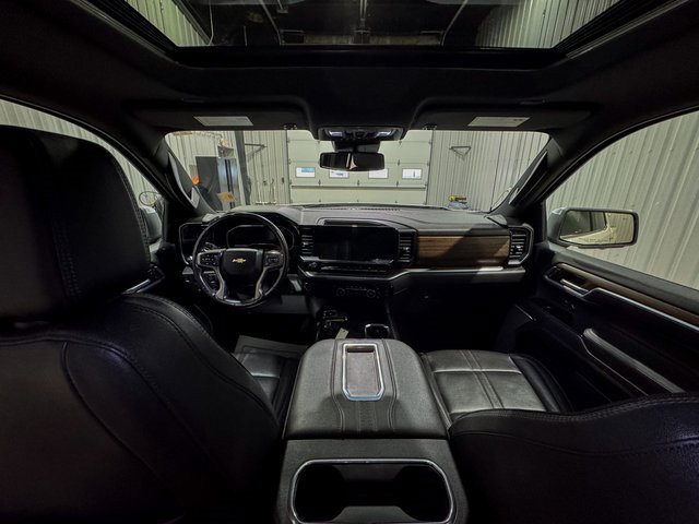 Used 2022 Chevrolet Silverado 1500 High Country image 20