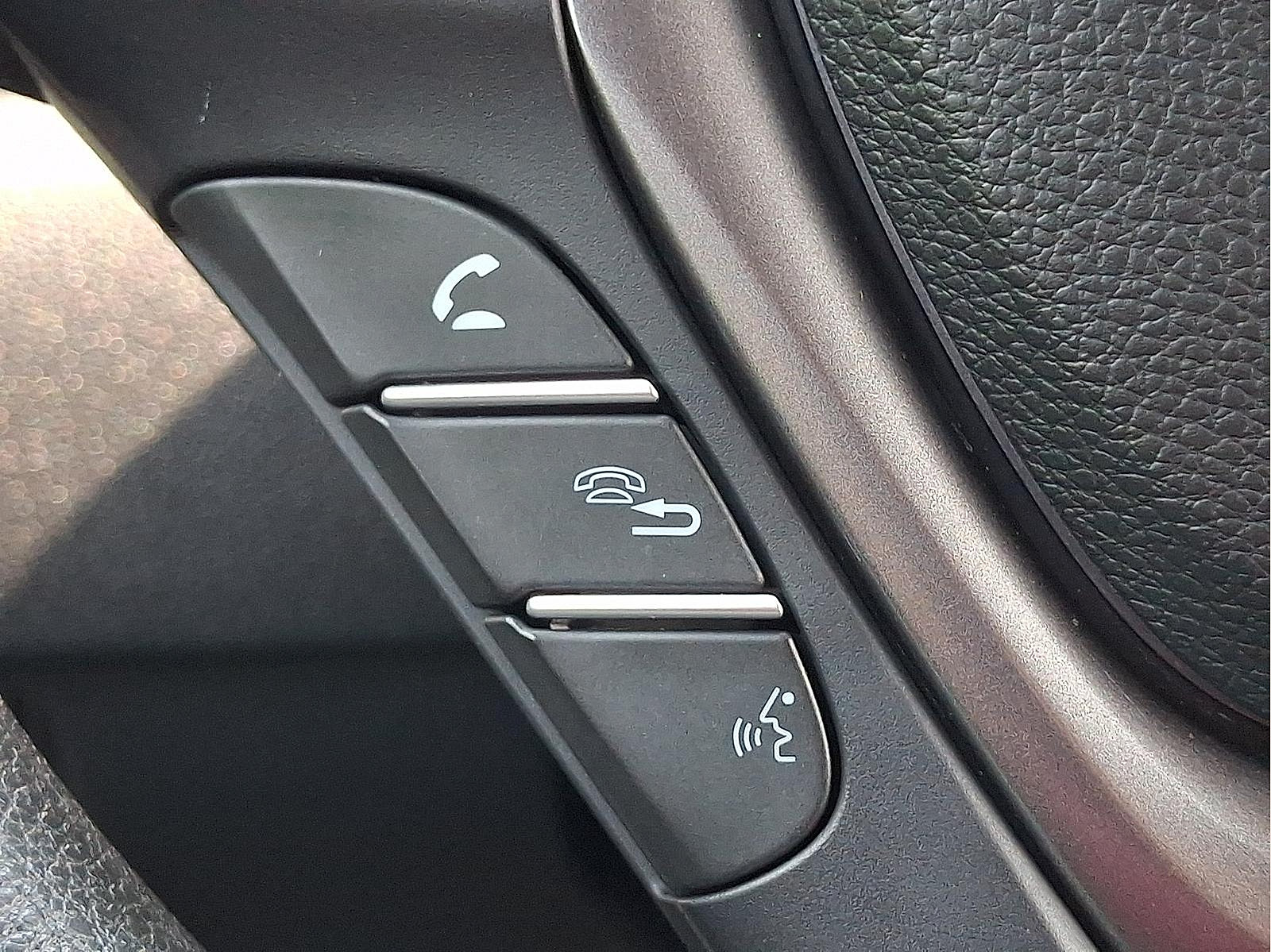 Used 2017 Honda Pilot LX image 20