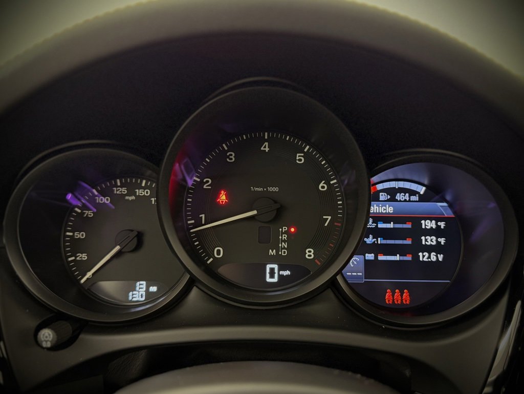 New 2025 Porsche Macan image 25