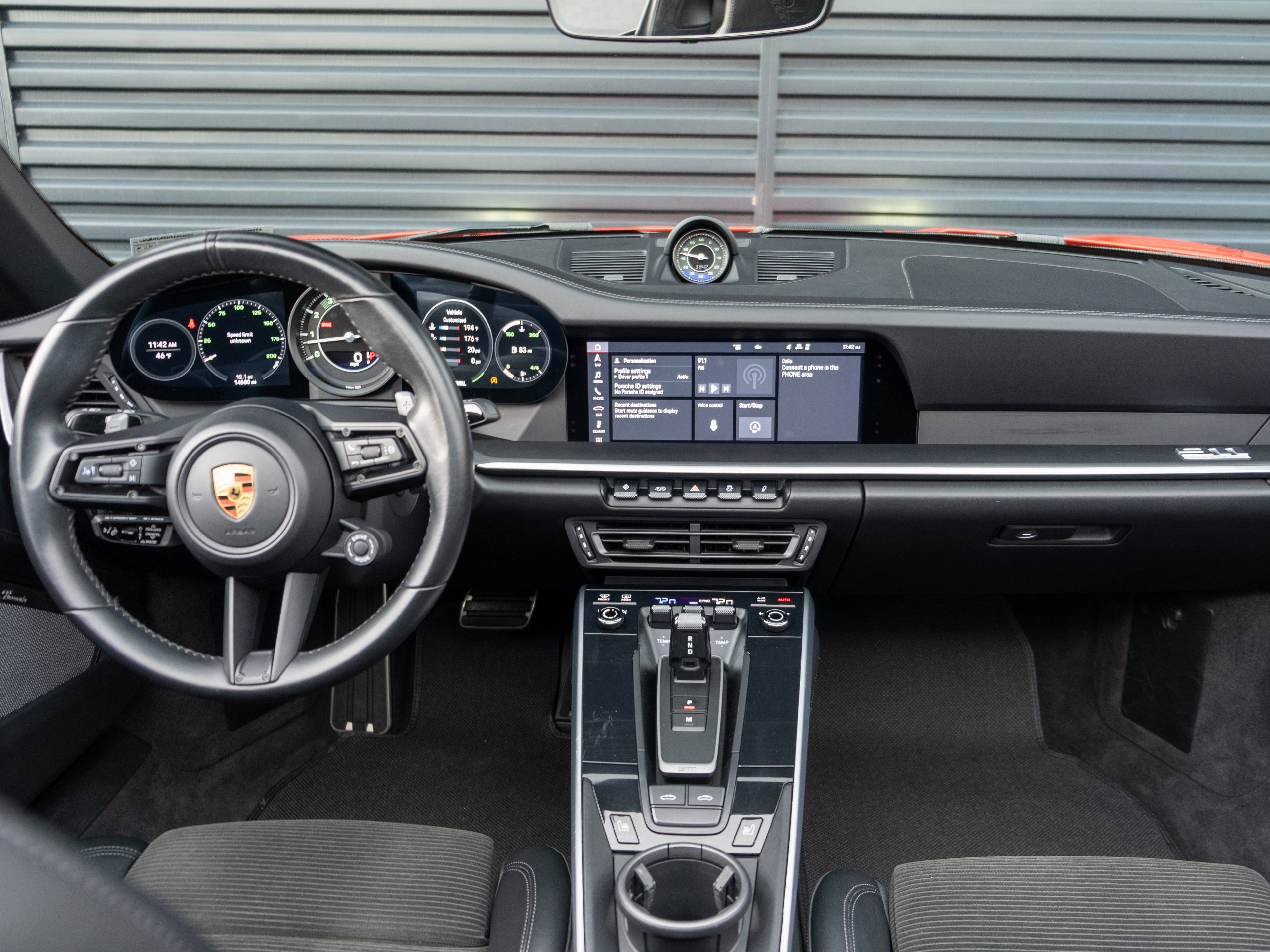 Certified 2021 Porsche 911 Targa 4 image 25