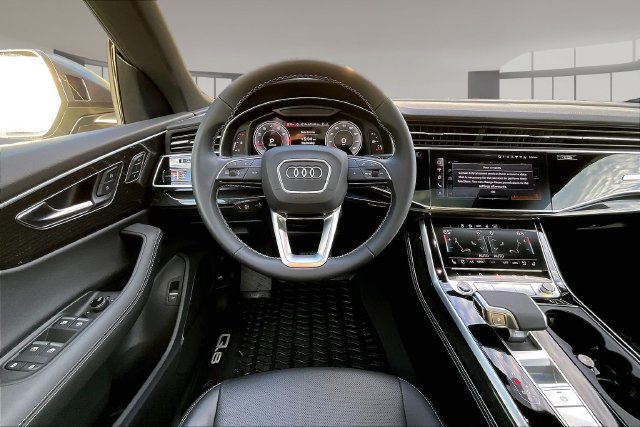 Used 2026 Audi Q8 Premium Plus AWD/4WD image 8