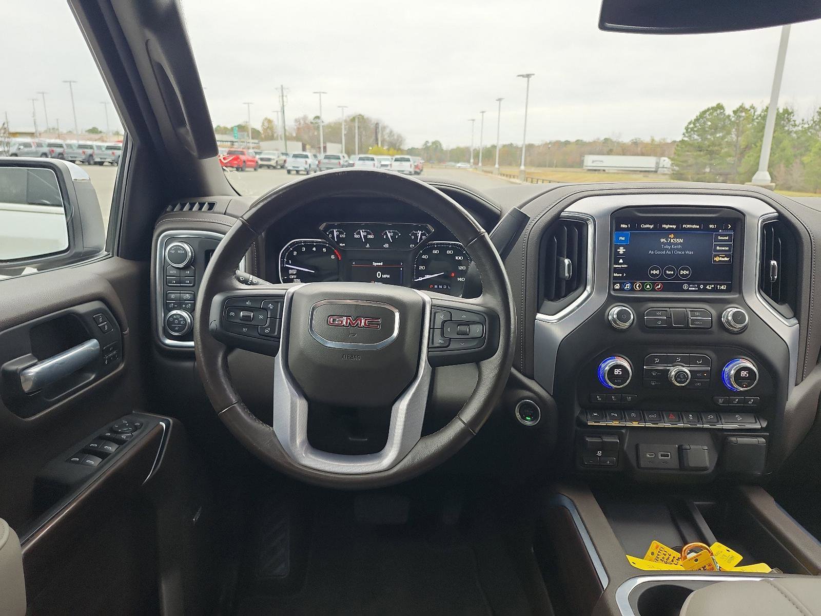 Certified 2021 GMC Sierra 1500 SLT image 16