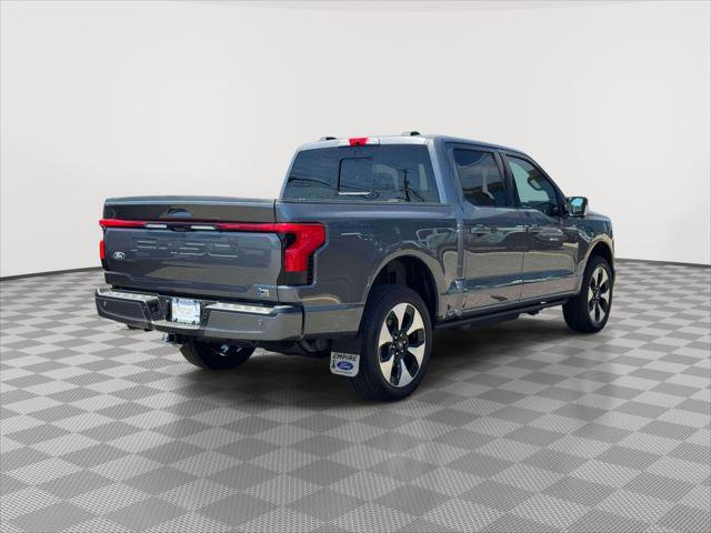 Used 2025 Ford F150 Lightning Platinum AWD/4WD image 7