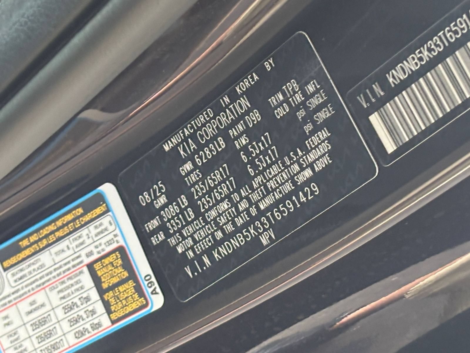 Used 2026 Kia Carnival FWD image 31