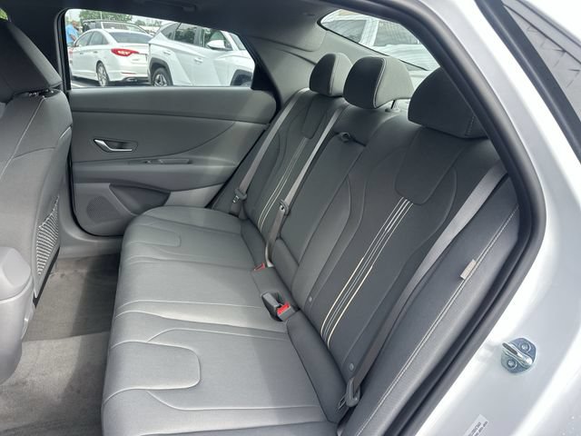 New 2026 Hyundai Elantra SEL Sport Premium FWD image 22