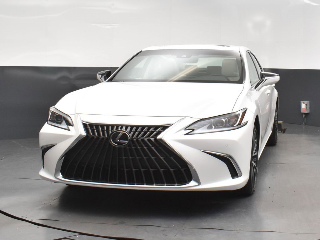 New 2025 Lexus ES 350 w/ Premium Package image 10
