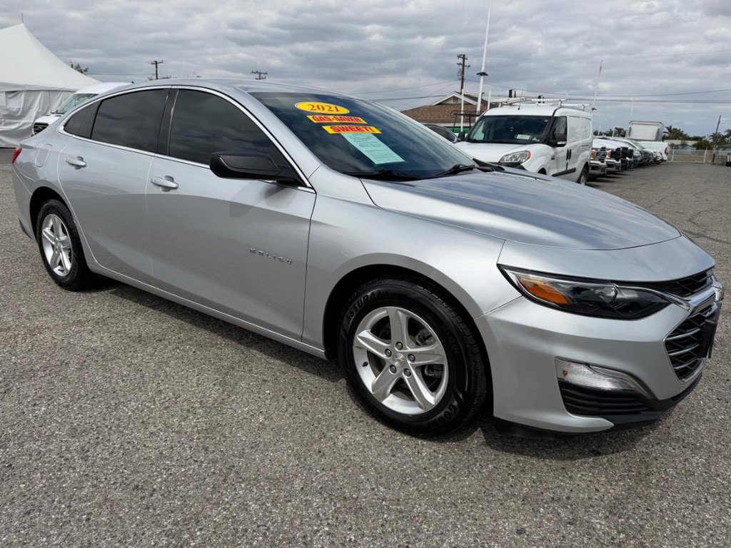 Used 2021 Chevrolet Malibu LS FWD image 3