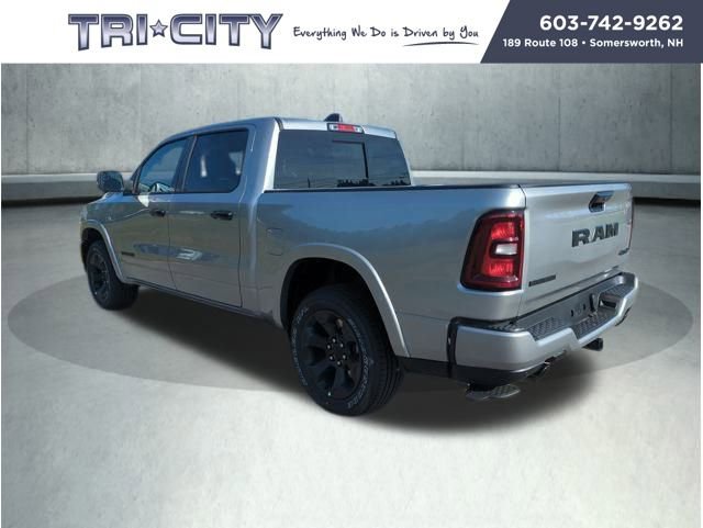 New 2026 RAM 1500 4x4 Crew Cab image 3