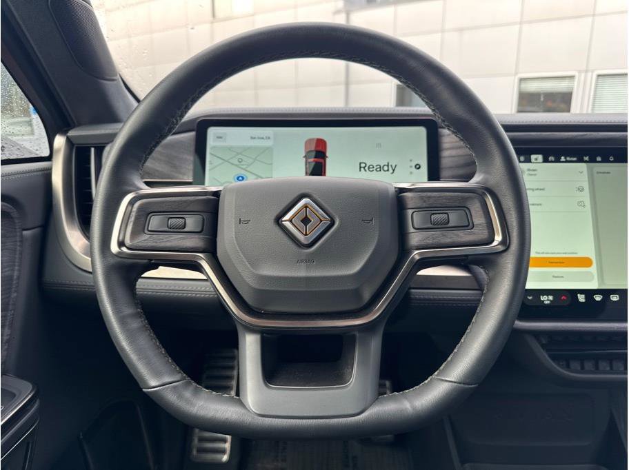 Used 2022 Rivian R1T Adventure image 13