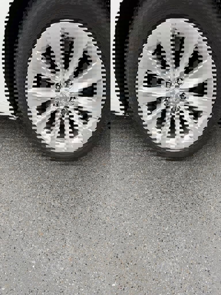 Used 2020 Tesla Model S Long Range AWD/4WD image 10