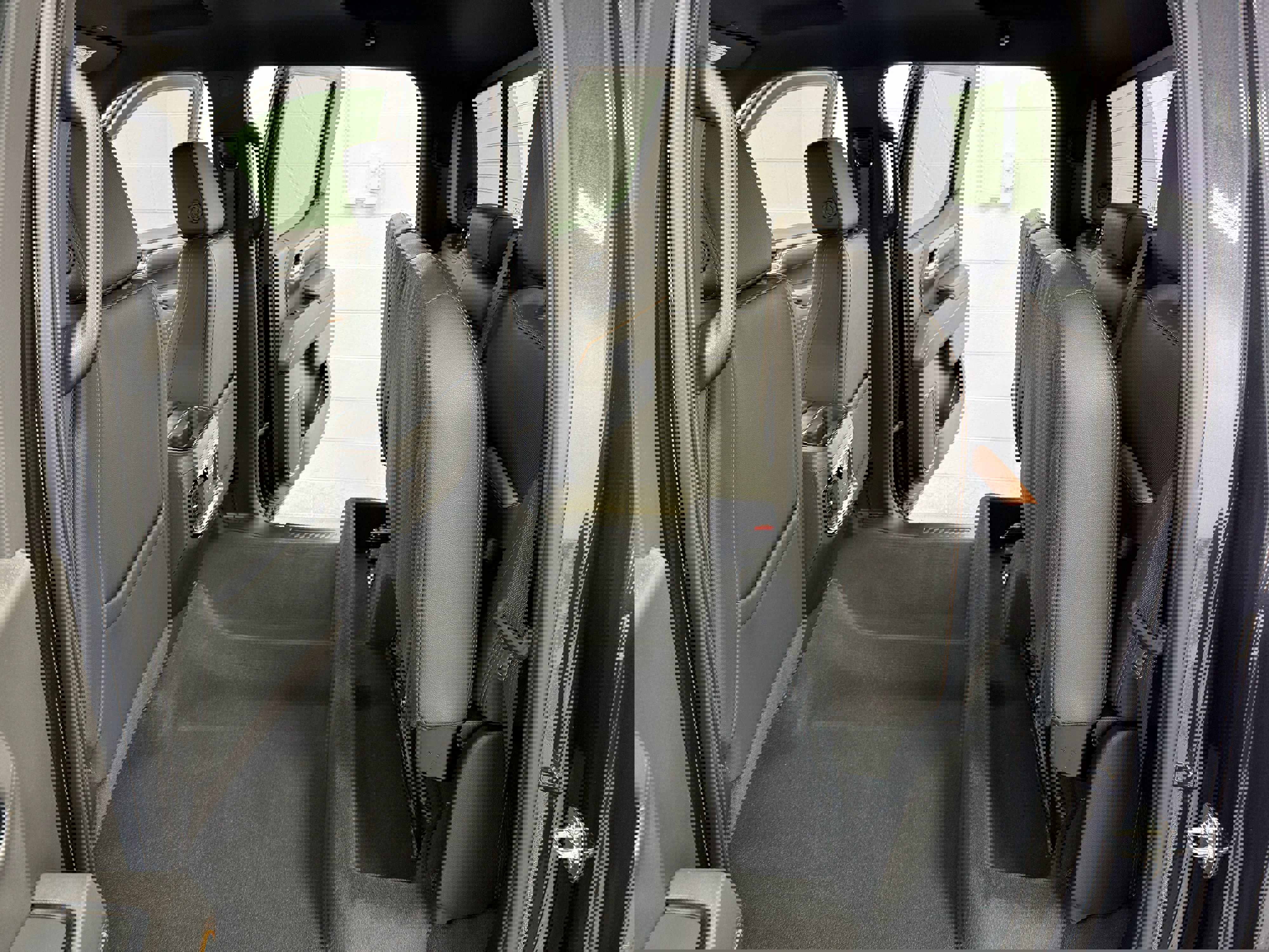 Used 2024 GMC Sierra 1500 AT4 w/ Technology Package image 19