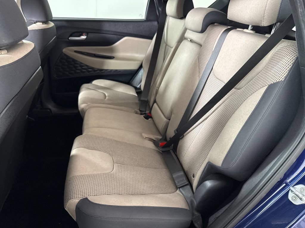Used 2021 Hyundai Santa Fe SE FWD image 13