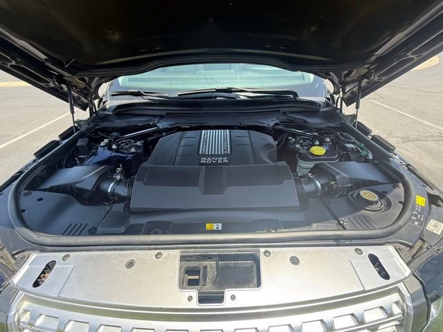 Used 2014 Land Rover Range Rover Supercharged image 32