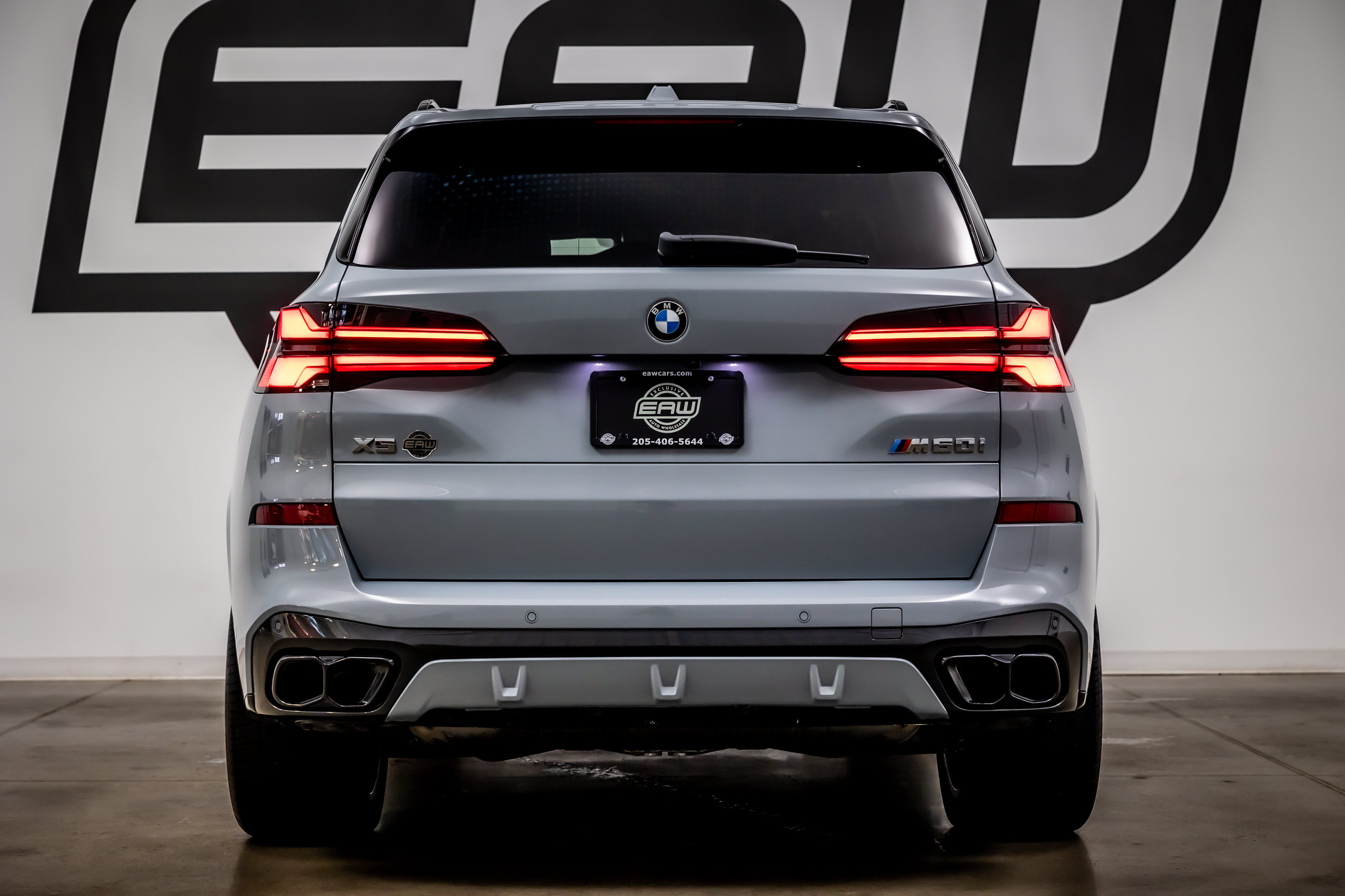 Used 2024 BMW X5 M60i AWD/4WD image 11