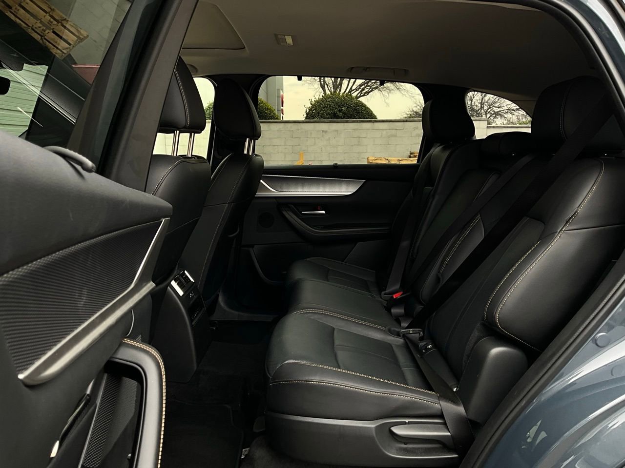 Used 2025 MAZDA CX-70 3.3 Turbo w/ Preferred Package image 12
