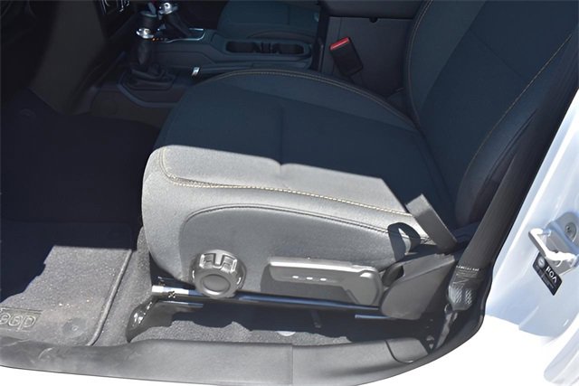 New 2025 Jeep Gladiator Sport image 10