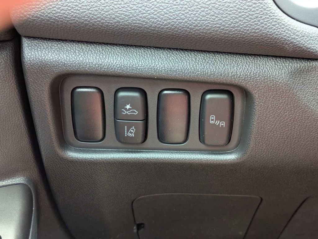 New 2026 Mitsubishi Outlander Sport SE image 24