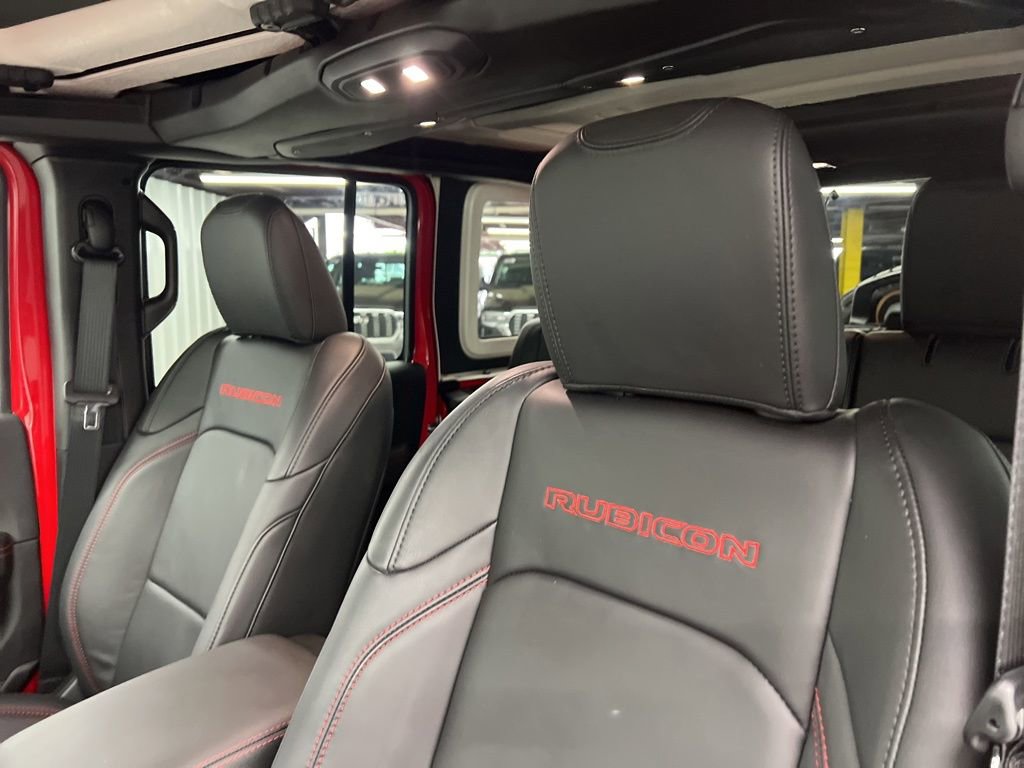 Used 2025 Jeep Wrangler Unlimited Rubicon image 18